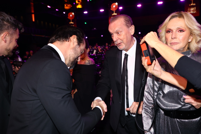 FOTO: Štefan Margita pogratuloval Vaškovi Bártovi.