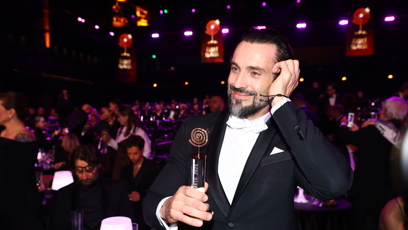 FOTO: Václav Noid Bárta s cenou.