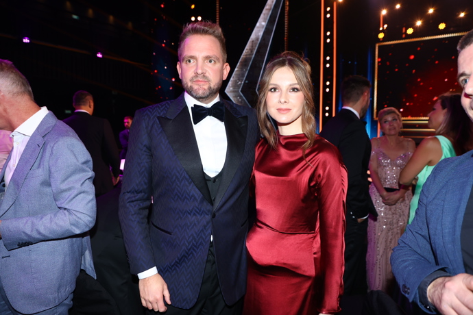 FOTO: Libor Bouček s partnerkou. – stránka 16