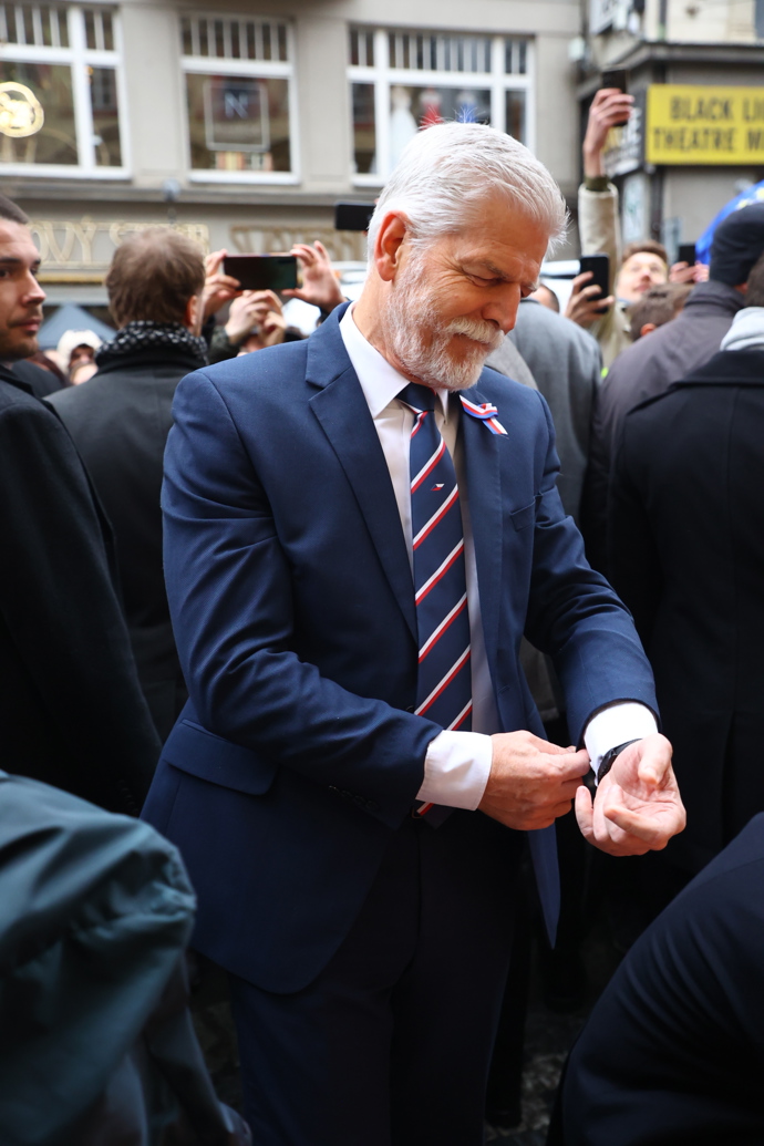 FOTO: Petr Pavel na Národní třídu také dorazil. – stránka 79