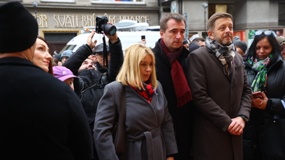 FOTO: Politici na Národní třídě při příležitosti Dne boje za svobodu a demokracii.