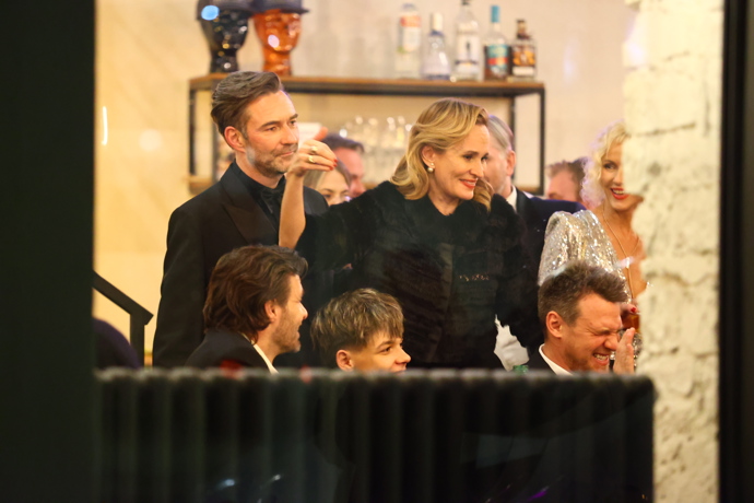 FOTO: Monika Absolonová byla k nezastavení. – stránka 74