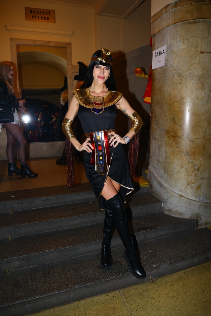 FOTO: Lucie z Bacheloru. – stránka 26