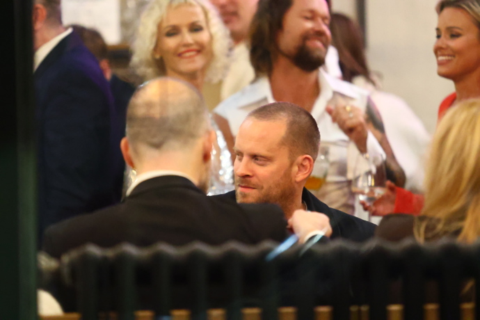 FOTO: Jakub prachař na afterparty. – stránka 6