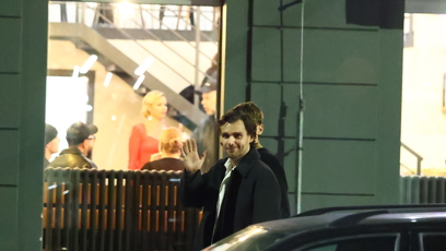 FOTO: Leoš Mareš zamával.