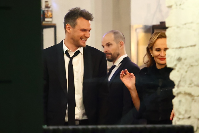 FOTO: Vojta Dyk byl samý úsměv. – stránka 8