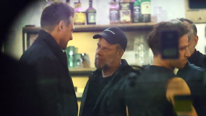 FOTO: Vojta Dyk se bavil s přáteli.