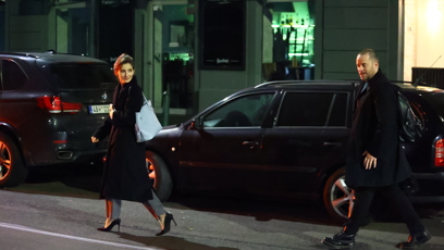 FOTO: Prachař se svou partnerkou odcházeli dřív.