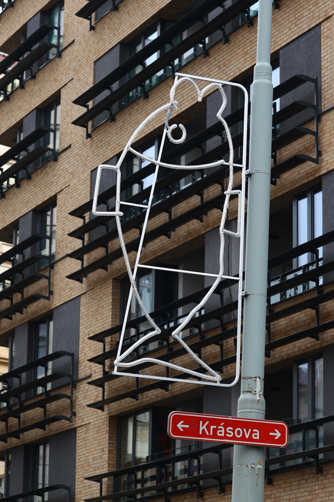 FOTO: Vánoční světla na Praze 3 navrhly děti  z tamních mateřských škol. – stránka 5