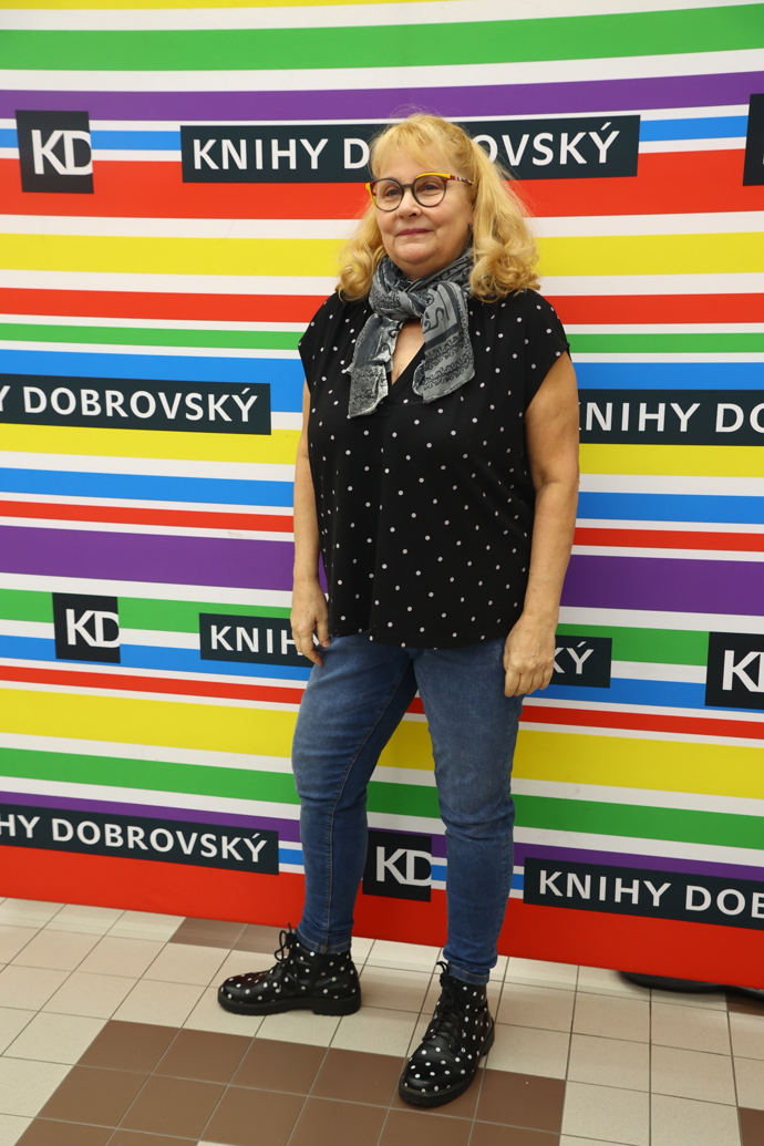 FOTO: Veronika Gajerová na Muži roku. – stránka 41