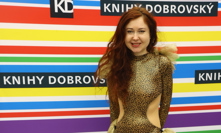 Eva Toulová dorazila v dobré náladě.