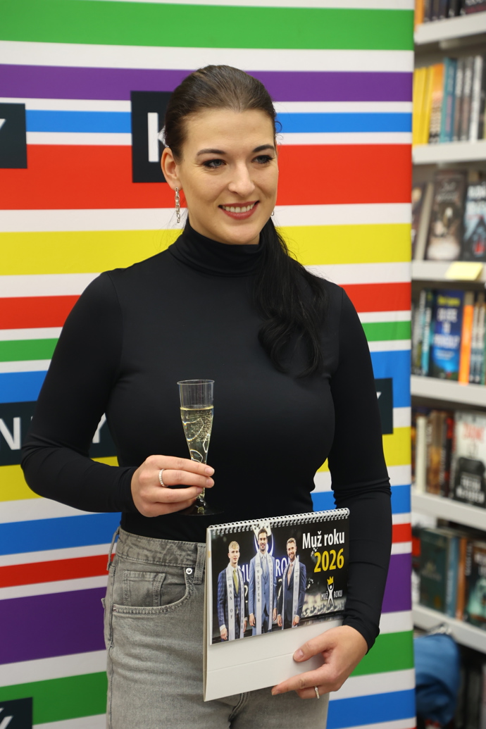 FOTO: Křest kalendáře Muž roku. – stránka 17