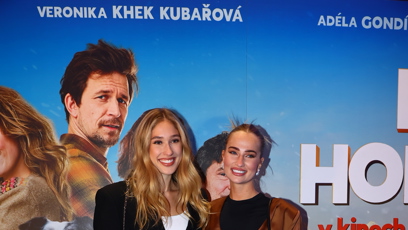 FOTO: Adéla Šedová a Michelle Ptašinská.