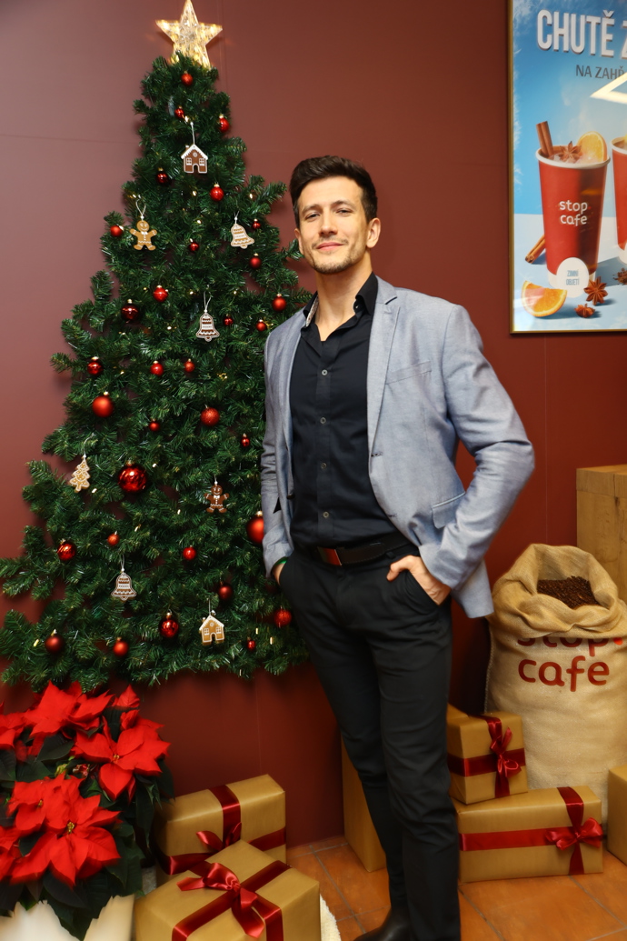 FOTO: Jan Solfronk z první řady reality show Bachelor Česko. – stránka 6