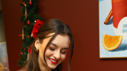 FOTO: Julie Hojdyszová si ozdobila perníček.