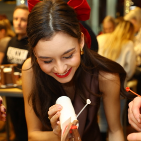 Julie Hojdyszová se naladila na Vánoce.