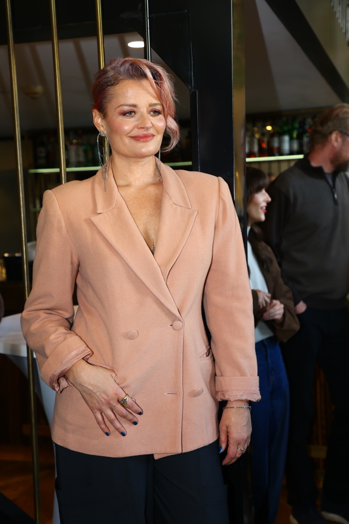 FOTO: Erika Stárková si zahrála ve filmu Šviháci. – stránka 9