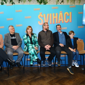 Herecká delegace při představení filmu Šviháci.