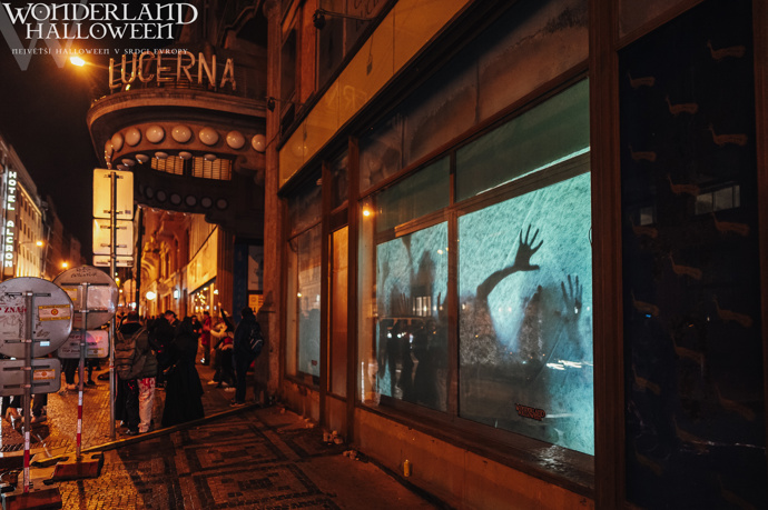 FOTO: Wonderland Halloween v Lucerně. – stránka 3