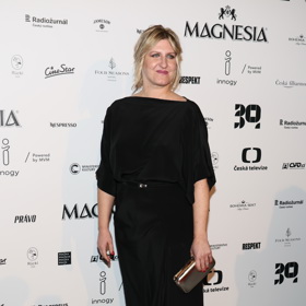 Cesta Hany Třeštíkové k miminku trvala pět bolestných let. Úspěšné bylo až umělé oplodnění kamarádovým spermatem. Dnes je maminkou pětiměsíční holčičky Loty Hedy.