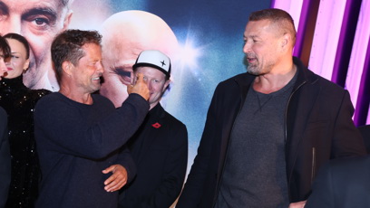 FOTO: Til Schweiger vtipkoval s Petrem Jáklem.