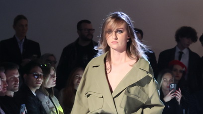 FOTO: Z módní přehlídky Debbie Brown.