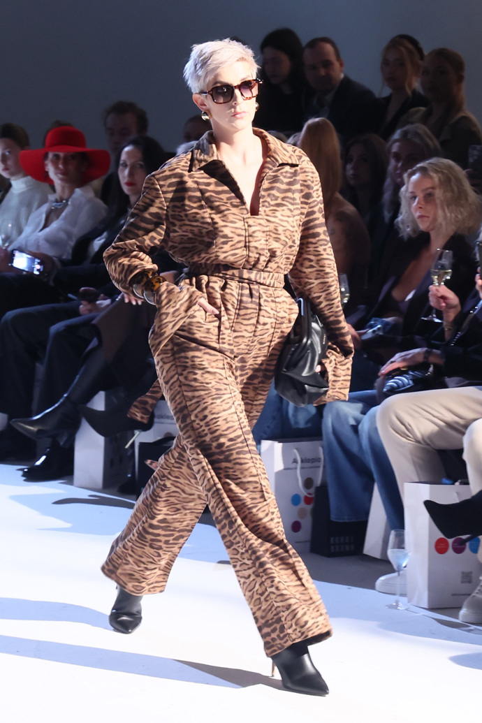 FOTO: Jana Marvanová se věnuje modelingu. – stránka 1