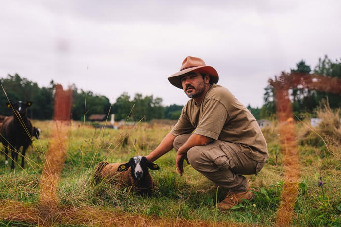 FOTO: Vojta Kotek pozná hořkost celého farmaření. – stránka 4
