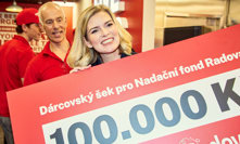 Nikol Leitgeb pro svou nadaci dostala 100 tisíc.
