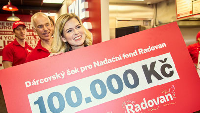 FOTO: Nikol Leitgeb měla z peněz pro svou nadaci velkou radost.