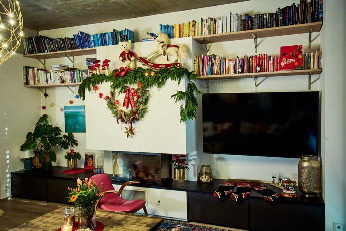 FOTO: Obývák Agáty Hanychové. – stránka 8