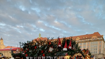 FOTO: V Drážďanech už odstartovaly vánoční trhy.