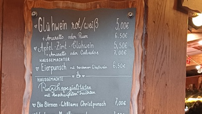 FOTO: V Drážďanech už odstartovaly vánoční trhy.