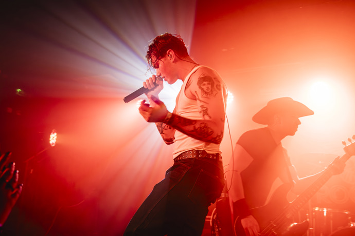 FOTO: Šimon Opp. – stránka 1