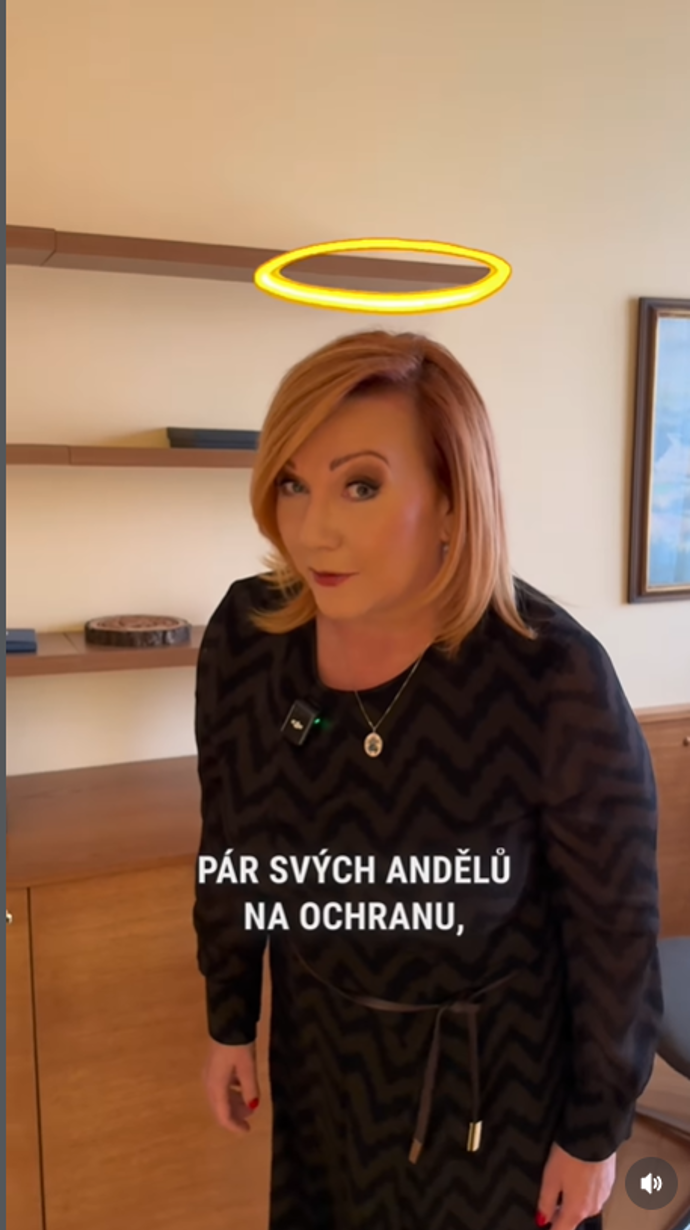 FOTO: Alena Schillerová má ráda andělíčky.