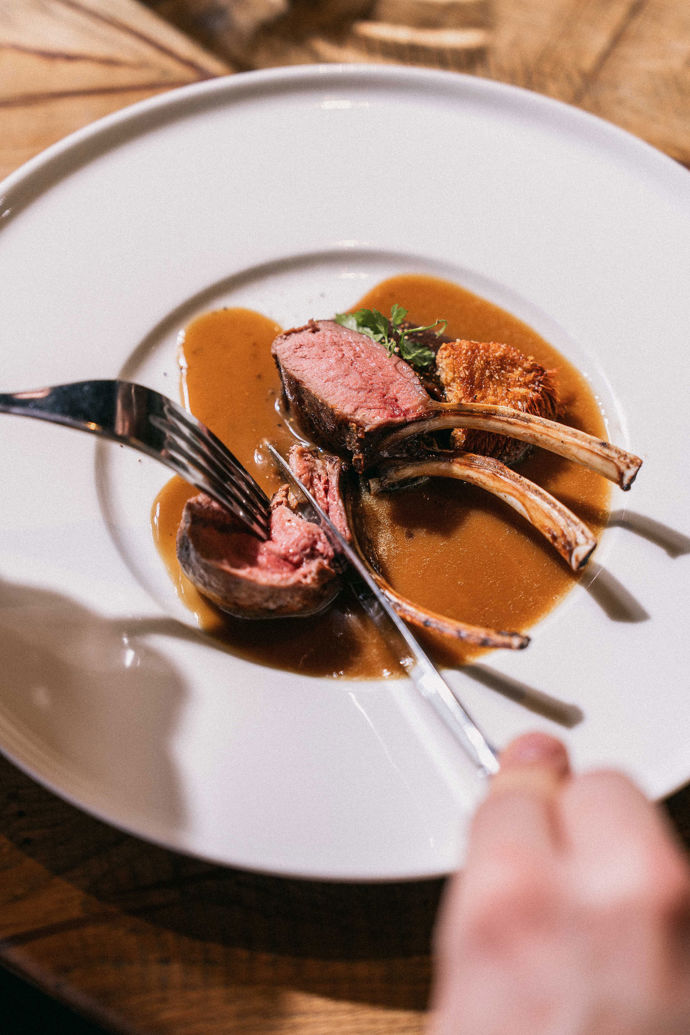 FOTO: Pokrmy restaurace Stůl. – stránka 2