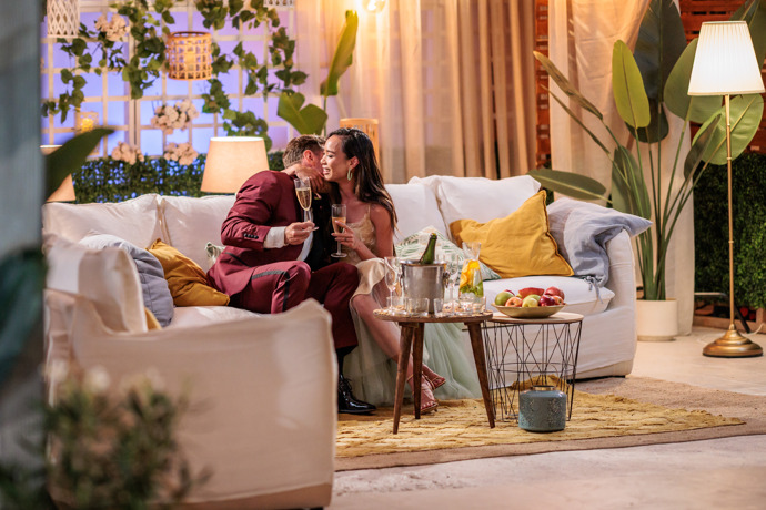 FOTO: Miroslav Dubovický laškoval se Sarah. – stránka 3