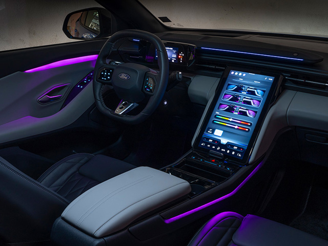 Na roadtrip s Nikol Švantnerovou, díl 1: Jak přežít roadtrip s dítětem, prací i sportem? 