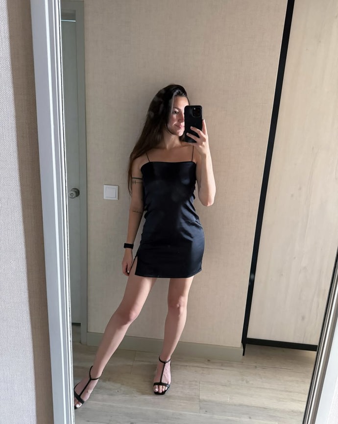 FOTO: Theresa je krásná žena. – stránka 4