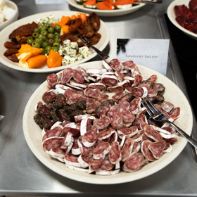 Tesco Finest: Luxusní chutě pro sváteční stůl i pod stromeček