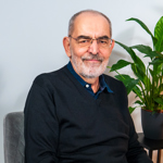 Talkshow Na kafeečko navštívil básník a herec Ivo Šmoldas.