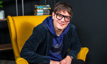 extra host David Kraus 02