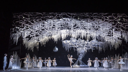 FOTO: Záběry z klasického představení Louskáček v podání  Anglického národního baletu.