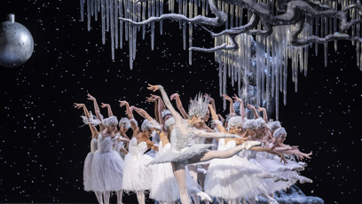 FOTO: Záběry z klasického představení Louskáček v podání  Anglického národního baletu.