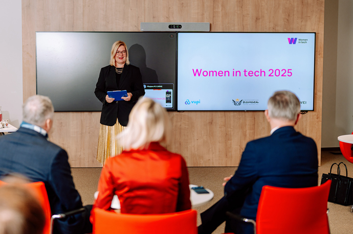 Foto k tématu moderní technologie – stránka 2