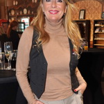 Lucie Benešová zvolila ležérní, ale zároveň elegantní outfit s lehce pánskými prvky.