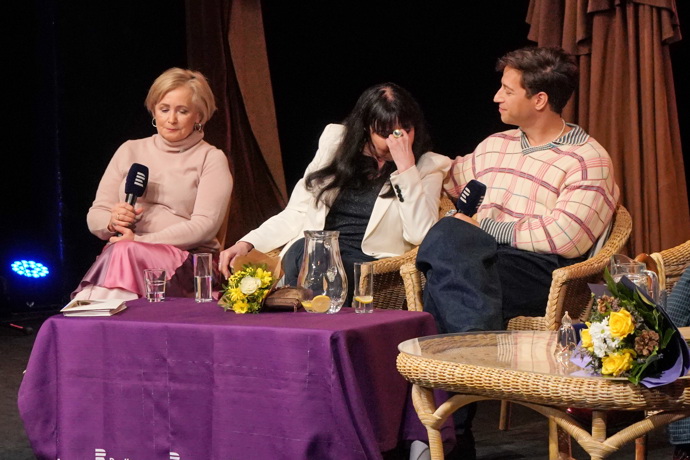 FOTO: Dagmar Patrasová se držela. – stránka 7