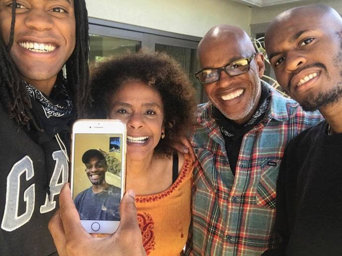 FOTO: Jubilant s celou rodinou. – stránka 3