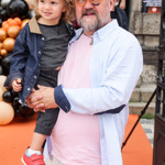 Karel Zima je také trojnásobným otcem, mladšího syna Eliáše si pořídil až po padesátce.