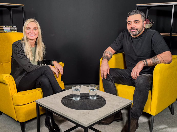 FOTO: extra host Věra Kirchnerová 01 – stránka 4